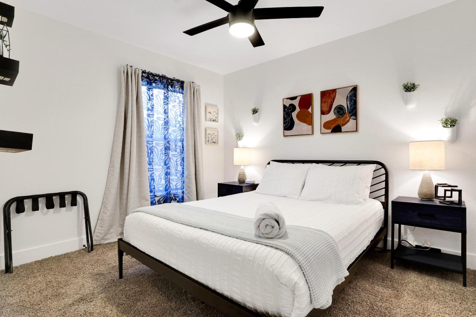 Artsy - A Birdy Vacation Rental San Antonio Exterior photo